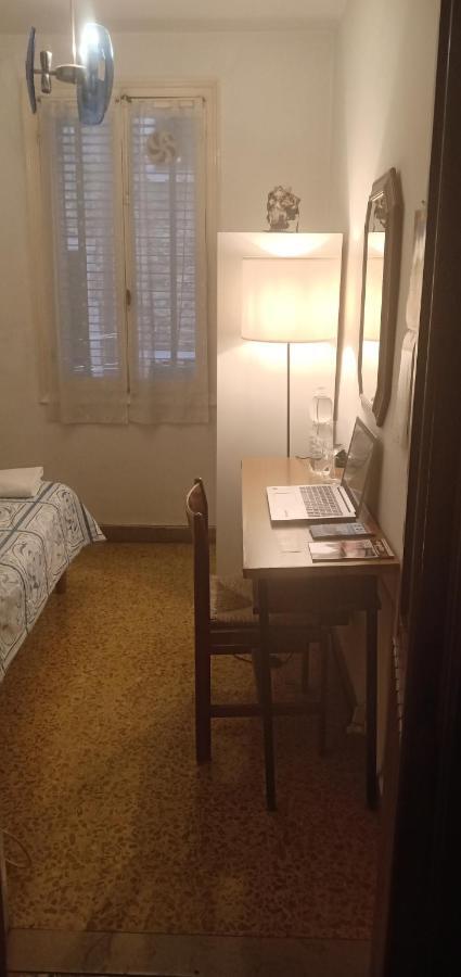 Renato House Apartment Венеция Екстериор снимка