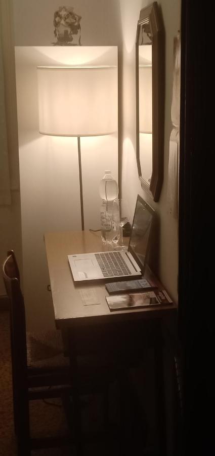 Renato House Apartment Венеция Екстериор снимка